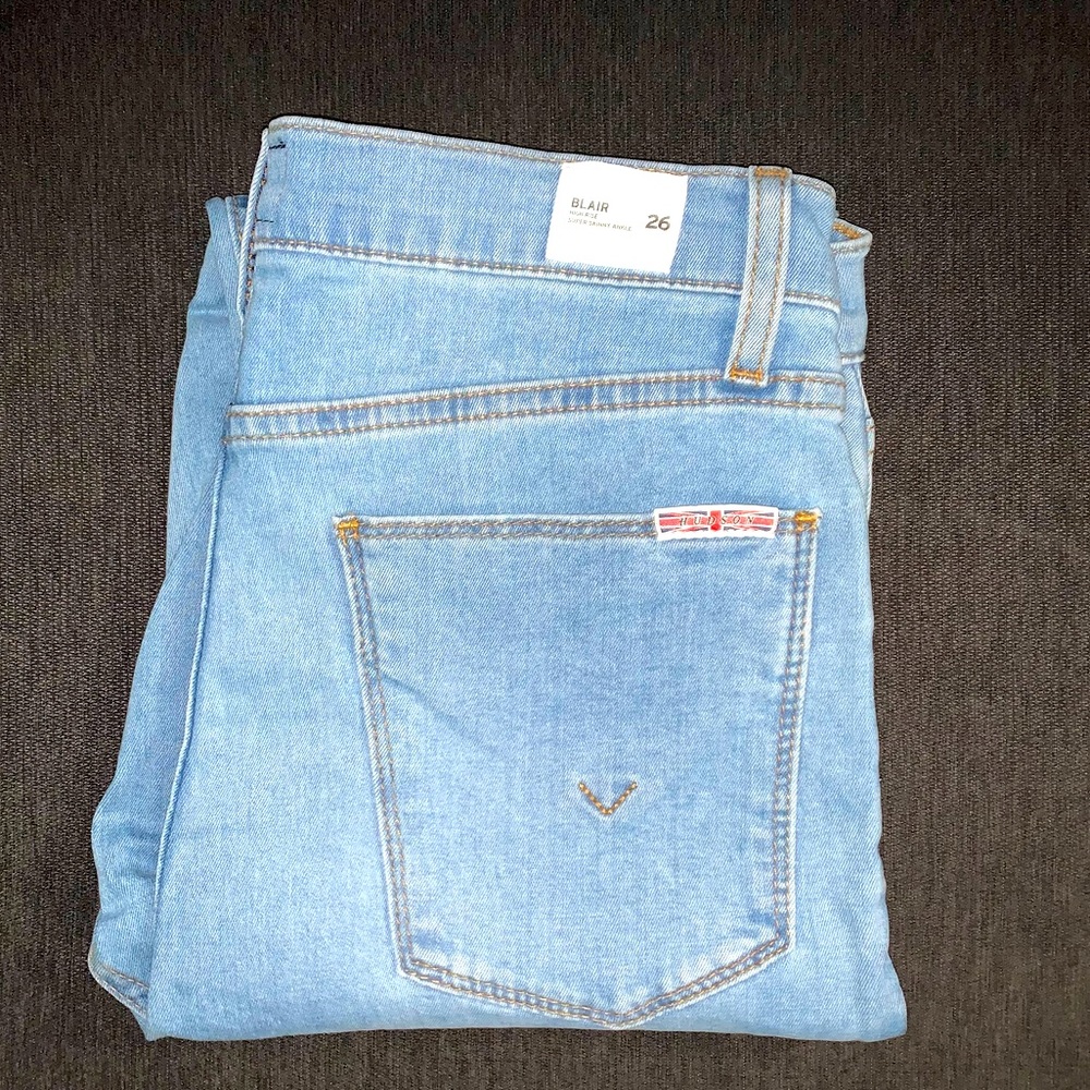 Hudson Skinny Jeans. Size 26